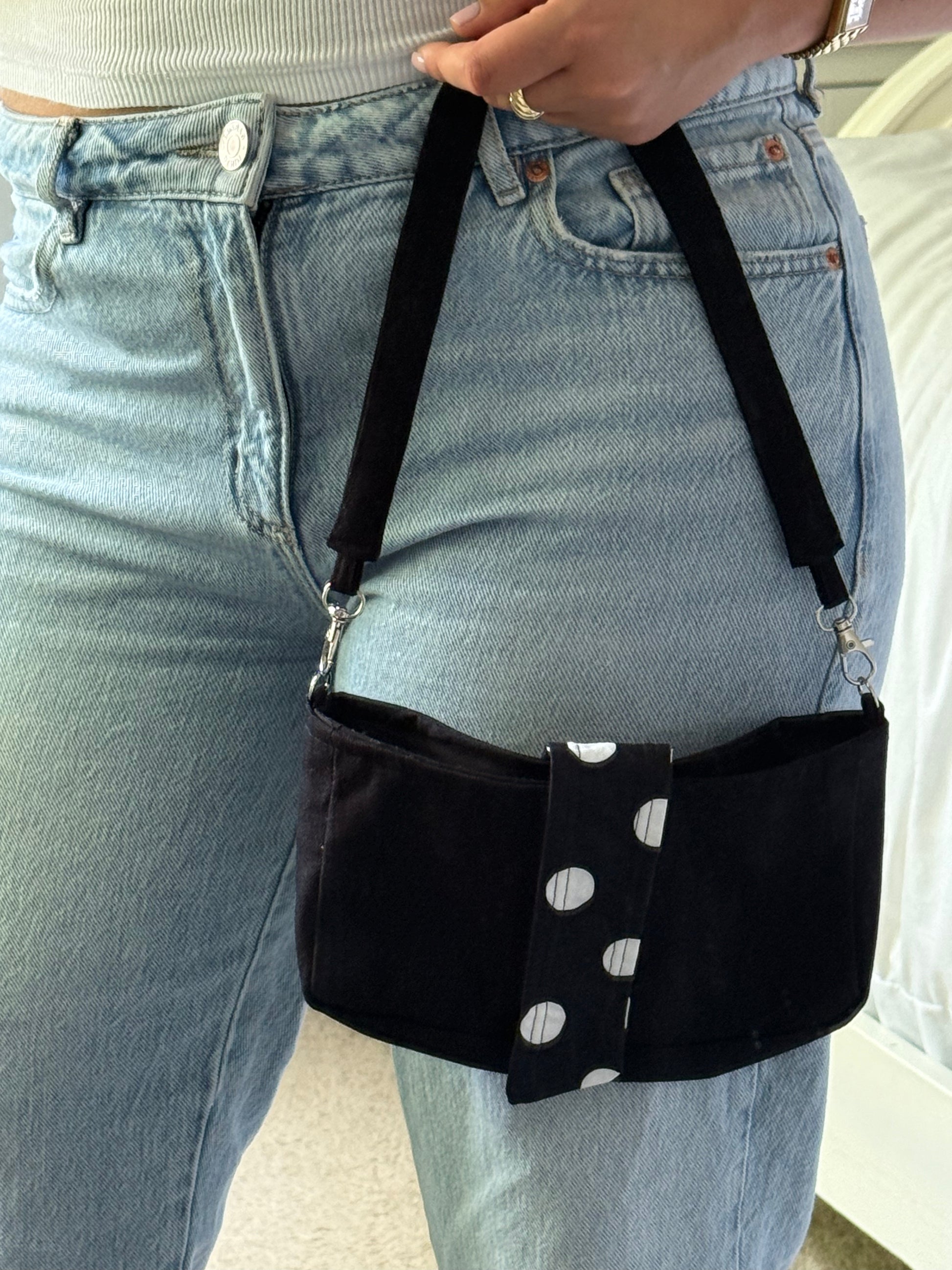 Amore Shoulder Bag: Noir