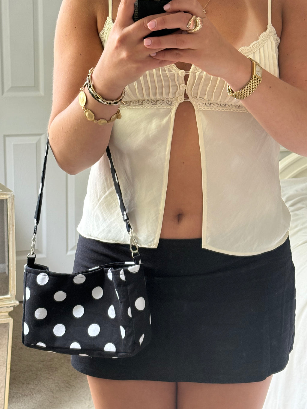 Classic Shoulder Bag: Noir